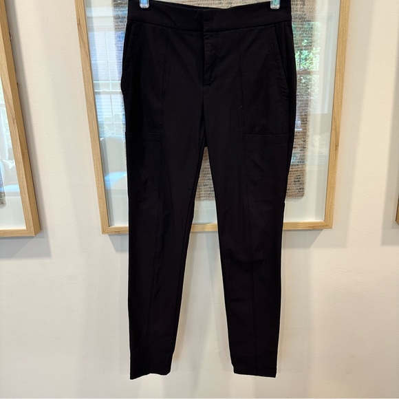 Athleta Wander Stash Skinny Pants Mid Rise Womens 2 Black | N275 - Picture 1 of 9